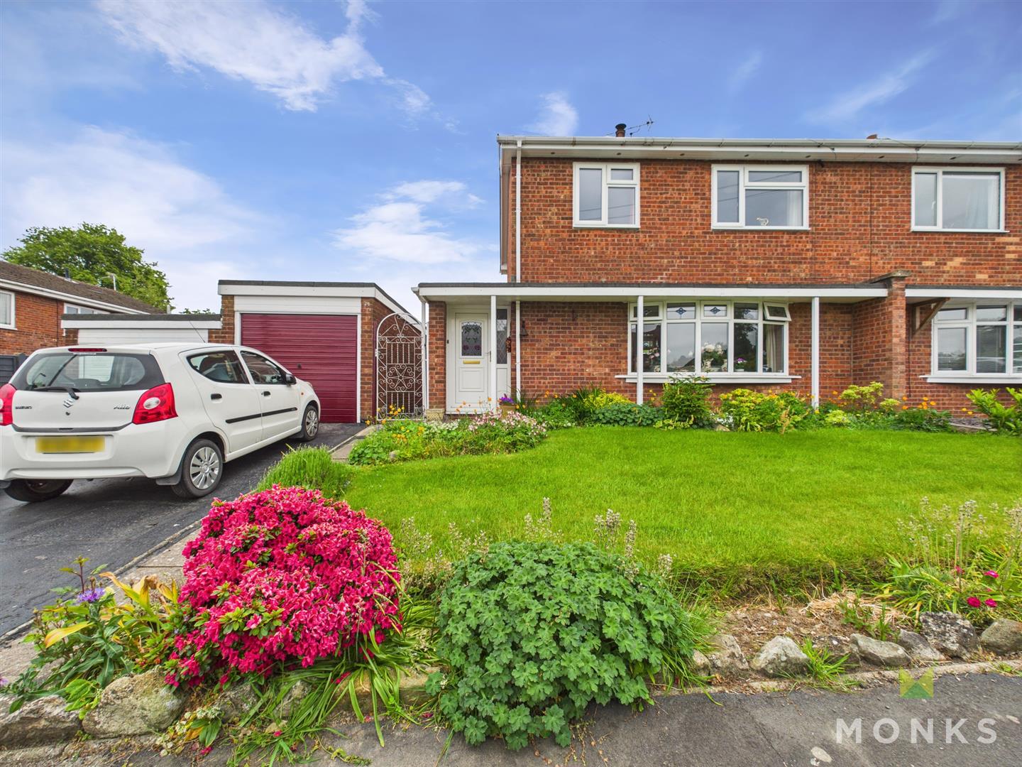 9 Preshenlle Lane, Oswestry, SY10 7UB For Sale